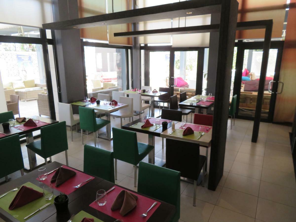 Ibis Oran Les Falaises Exterior foto